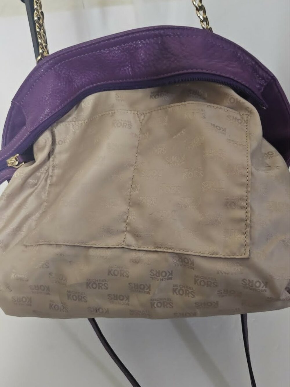 Authentic Michael Kors Purple Pebbled Leather Tote - Picture 8 of 9